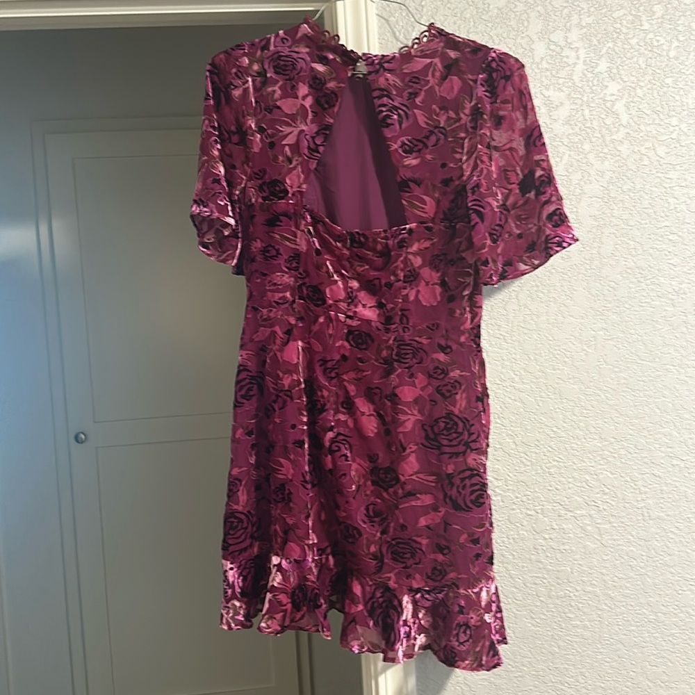 Boutique dress never worn. Size M